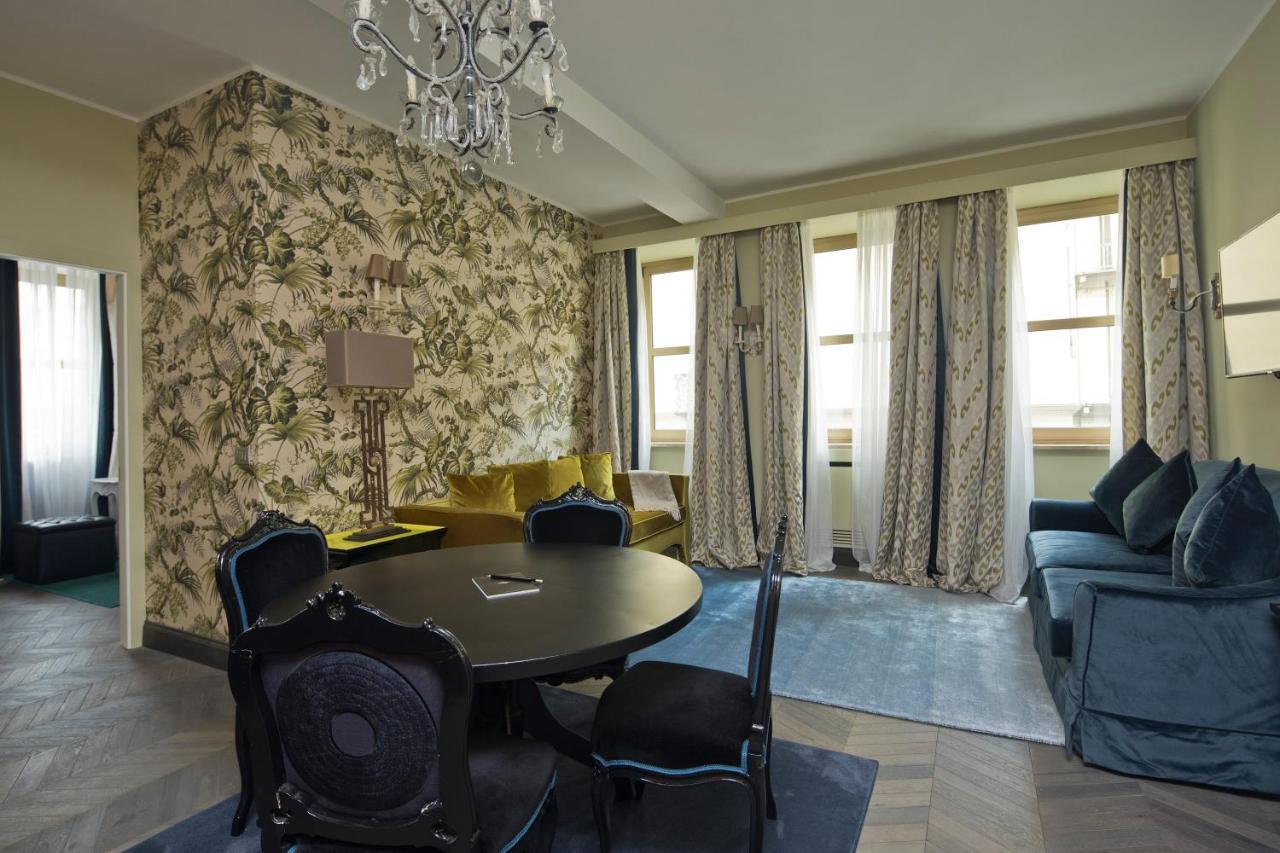 Turin Tales Apartments ภายนอก รูปภาพ