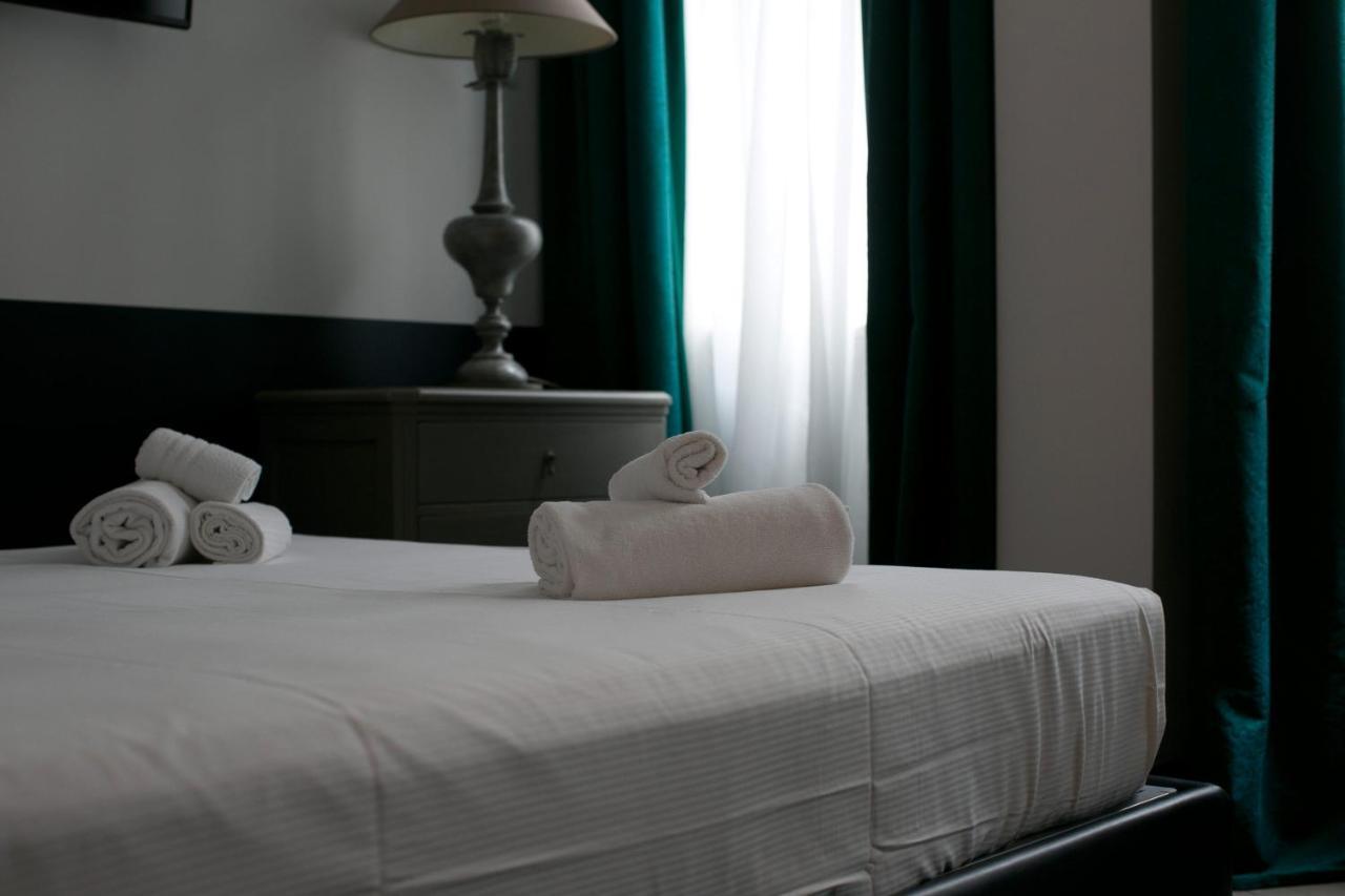 Turin Tales Apartments ภายนอก รูปภาพ